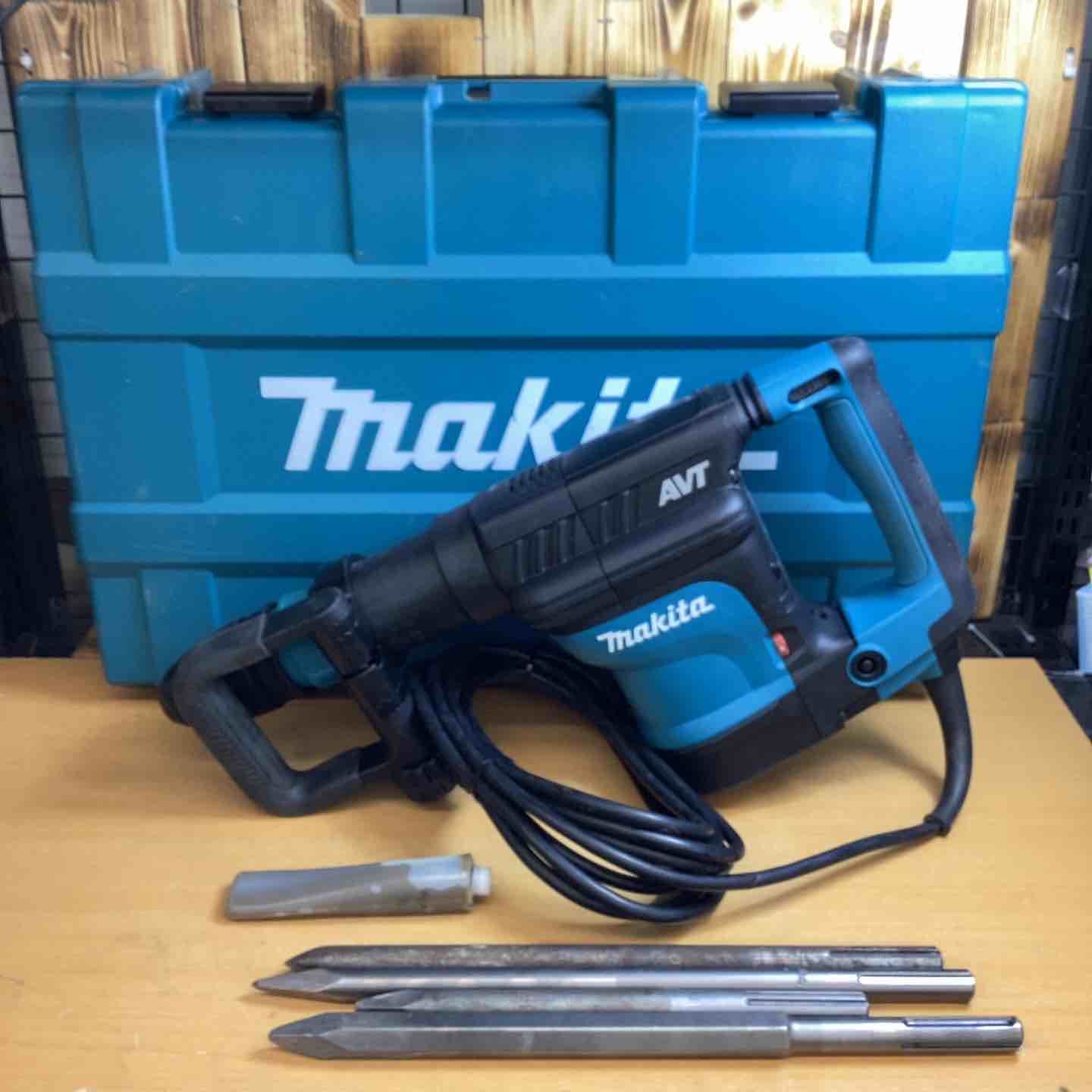 ★マキタ(makita) 電動ハンマ HM1111C【越谷店】 ☆マキタ(makita) 電動ハンマ HM1111C【越谷店】 – アクトツール
