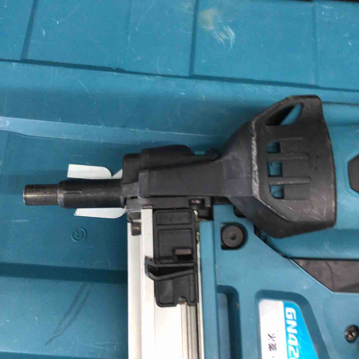 ★マキタ(makita) コードレスコンクリート用ガスピン打ち機 GN420C【戸田店】