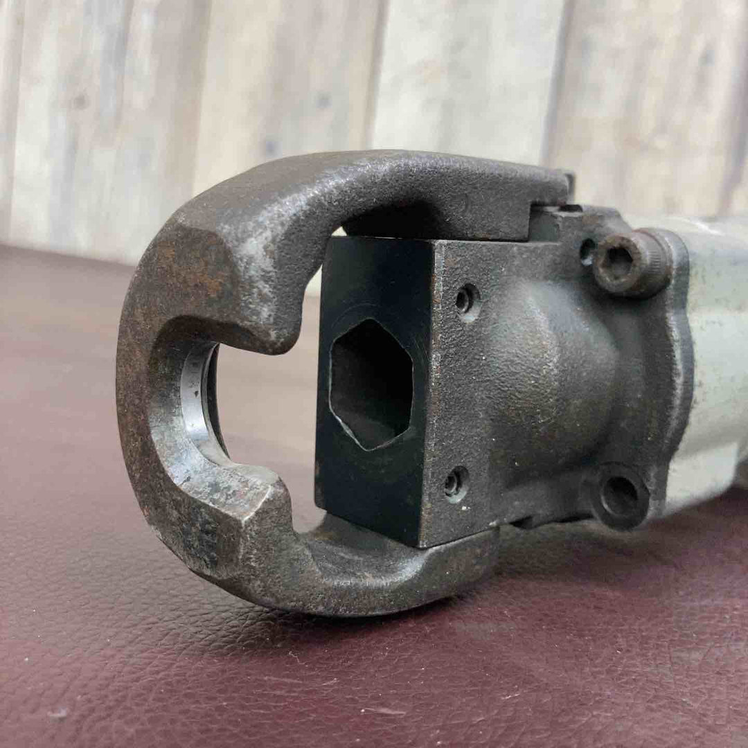 【中古品】 マキタ(makita) 電動ハンマ HM0830 17mm 【東大和店】