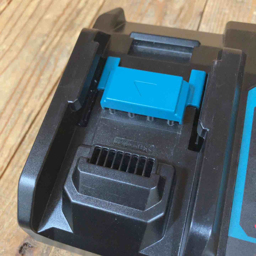 ★マキタ(makita) 急速充電器 DC40RA【所沢店】