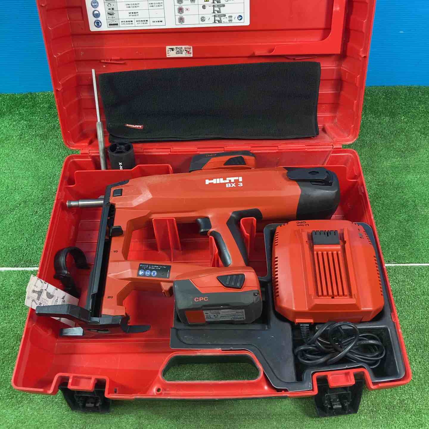 ☆ヒルティ(HILTI) コードレスコンクリートネイラー BX3-ME-22(BX3 22