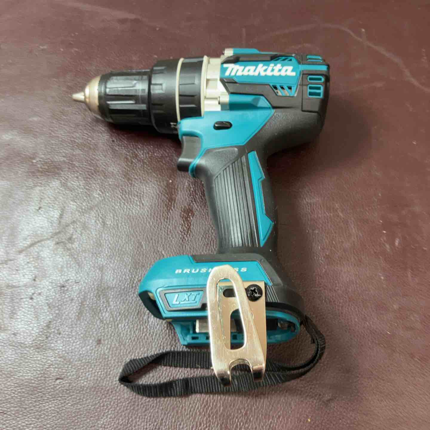 中古品】 マキタ(makita) 18V コードレス振動ドリルドライバー