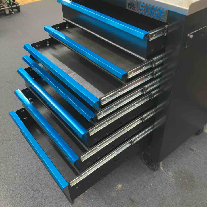 【店頭受取り限定】MACTOOLS マックツール 7ドロワー（7段）シングルバンク ロールキャビネット E2722-B-FBBL アルミ天板付き【柏店】