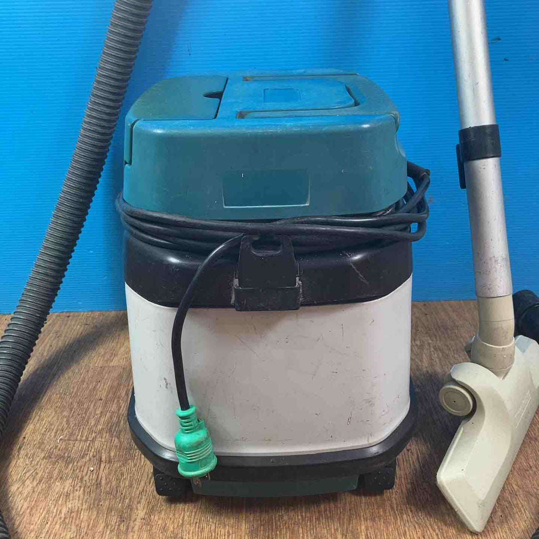 ★マキタ(makita) 集じん機 乾湿両用 474(P)【岩槻店】