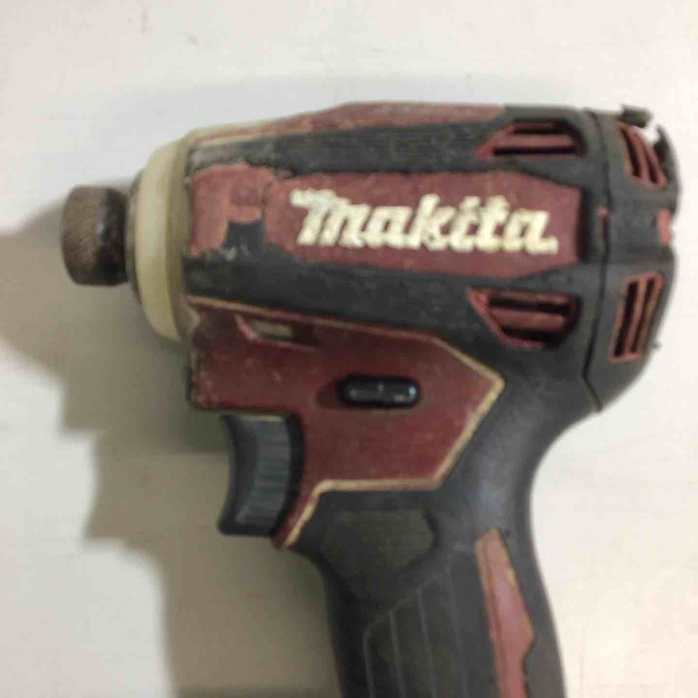 中古品】☆マキタ(makita) 18V コードレスインパクトドライバー