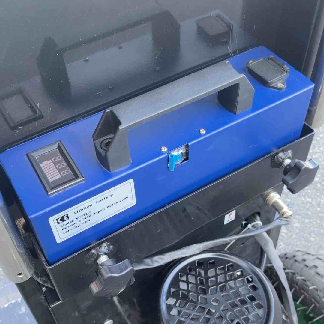 【店頭受取り限定】◇シロ産業　電動階段台車 M3503L-250KG 250kg【八潮店】