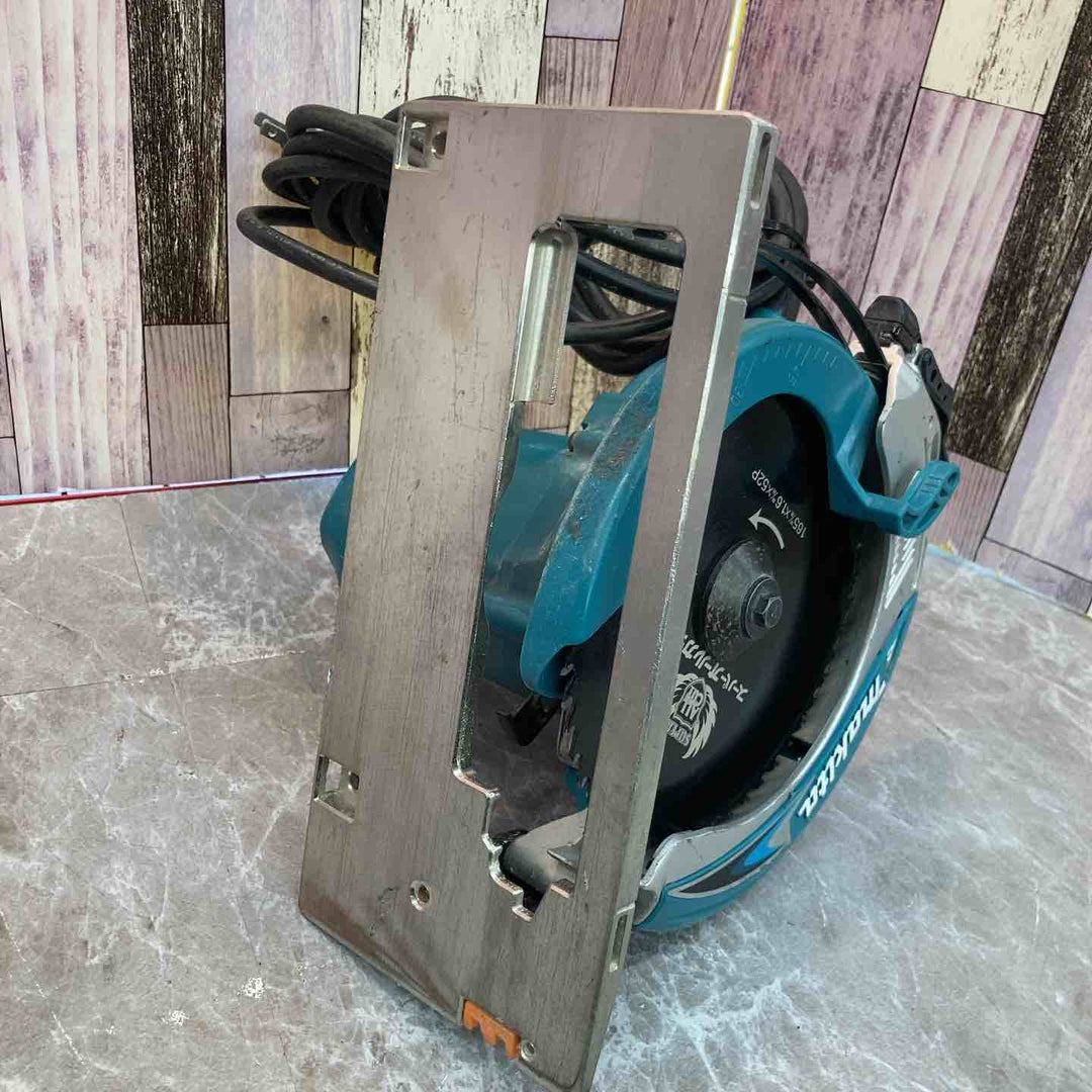 ★マキタ(makita) 電気マルノコ 5637BA【八潮店】