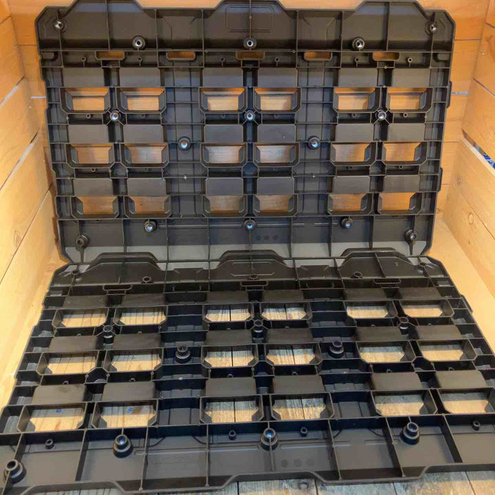 【美品】ミルウォーキー(Milwaukee) パックアウト ウォールマウンティングプレートL　48-22-8487　2個セット【所沢店】