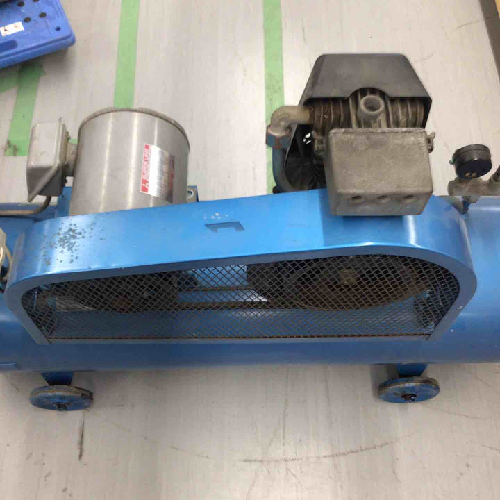 【動作確認済み 店頭受取り限定】【257】IWATA SP-15PB Vベルト交換済 200V電源差込コネクター無し エアコンプレッサー【戸田店】