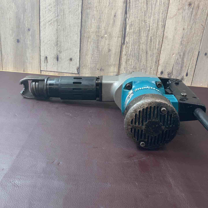 【中古品】 ★マキタ(makita) 電動ハンマ HM0810 【東大和店】