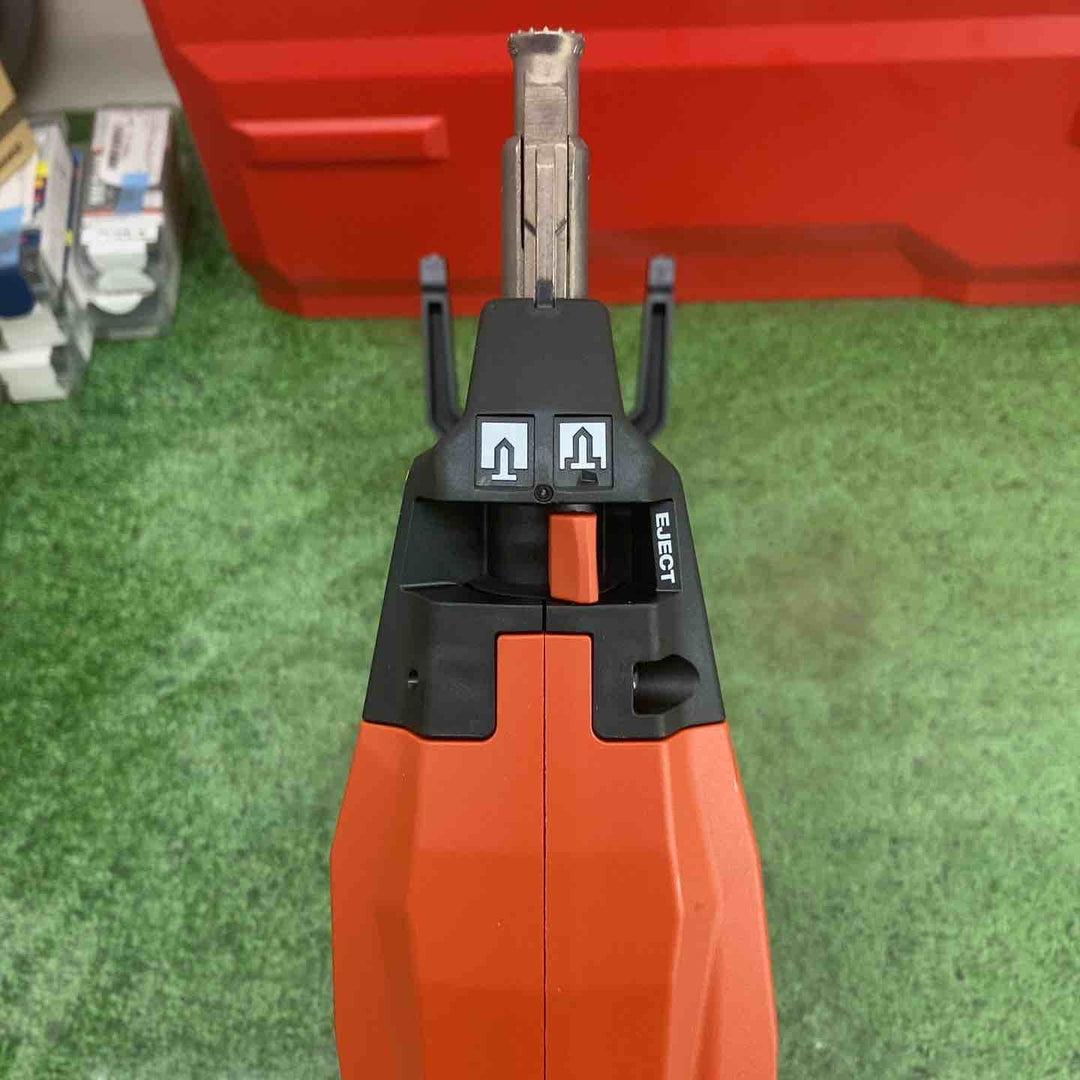 ヒルティ(Hilti) コードレスコンクリートネイラー BX 4-IF-22【町田店】