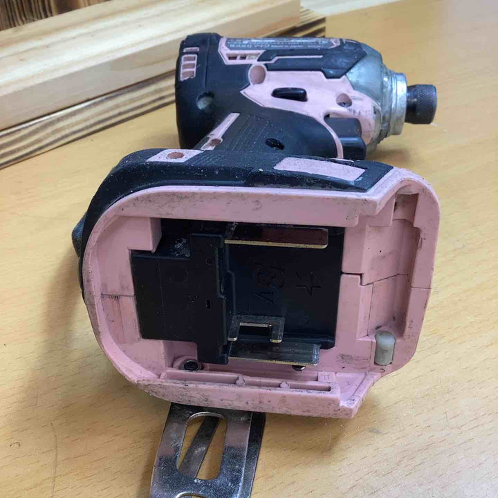 マキタ(makita) コードレスインパクトドライバー TD170DZP 現状品 保証無【越谷店】