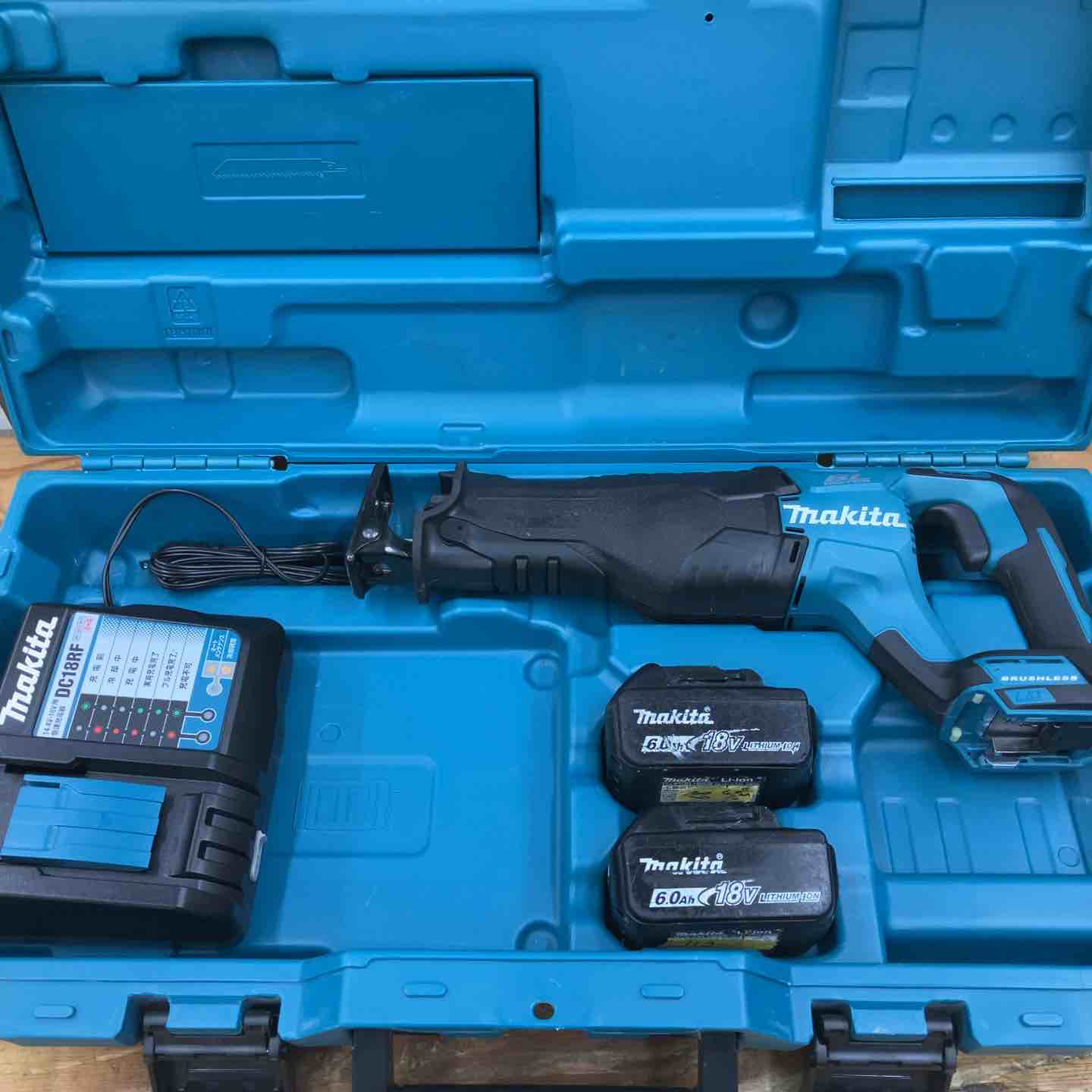 中古品】☆マキタ(makita) コードレスレシプロソー JR187DRGX