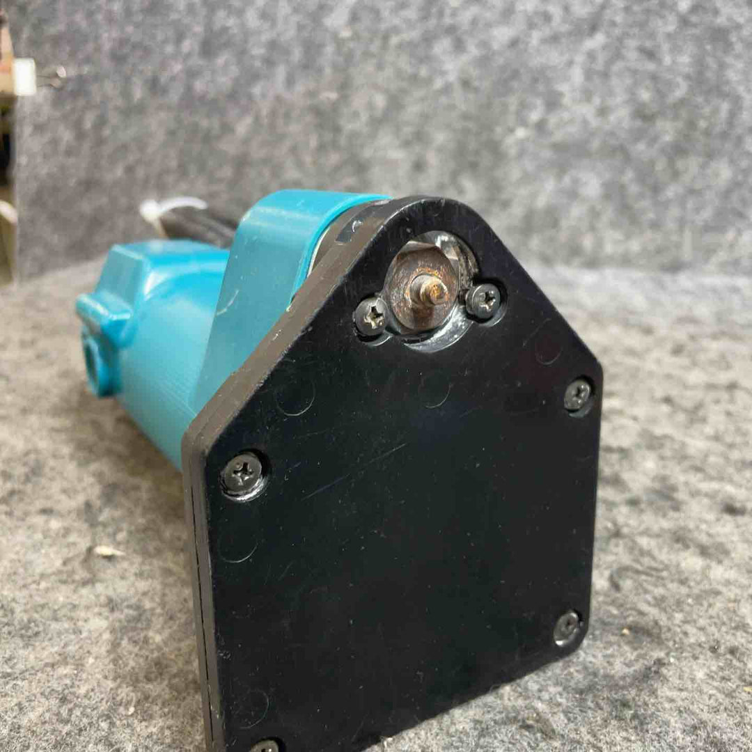 マキタ(makita) トリマ チャック孔径6mm 3705【桶川店】