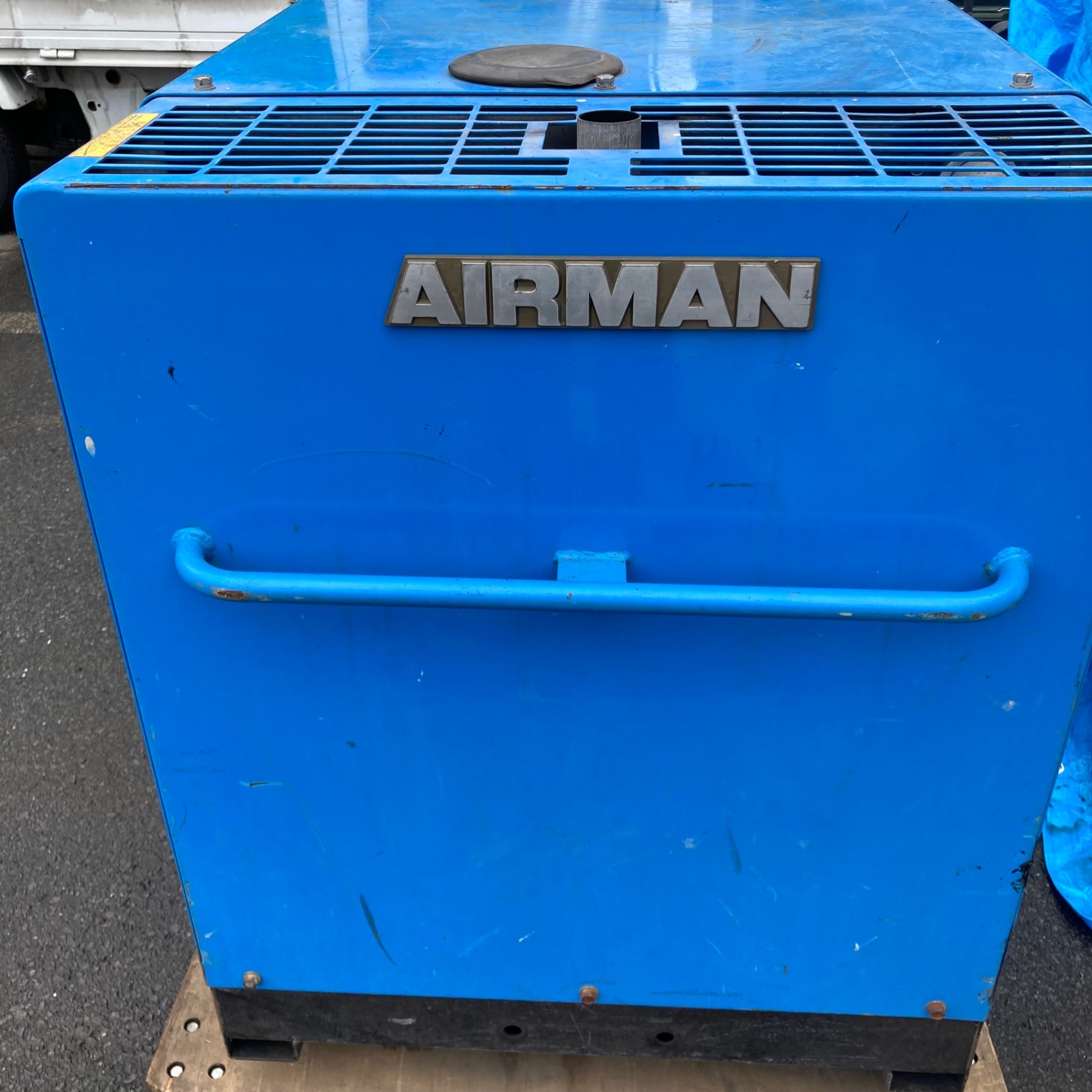 中古品/店頭受取り限定】AIRMAN エアマン エンジン コンプレッサー型式 中古品/店頭受取り限定】AIRMAN エアマン エンジン コンプレッサー型式