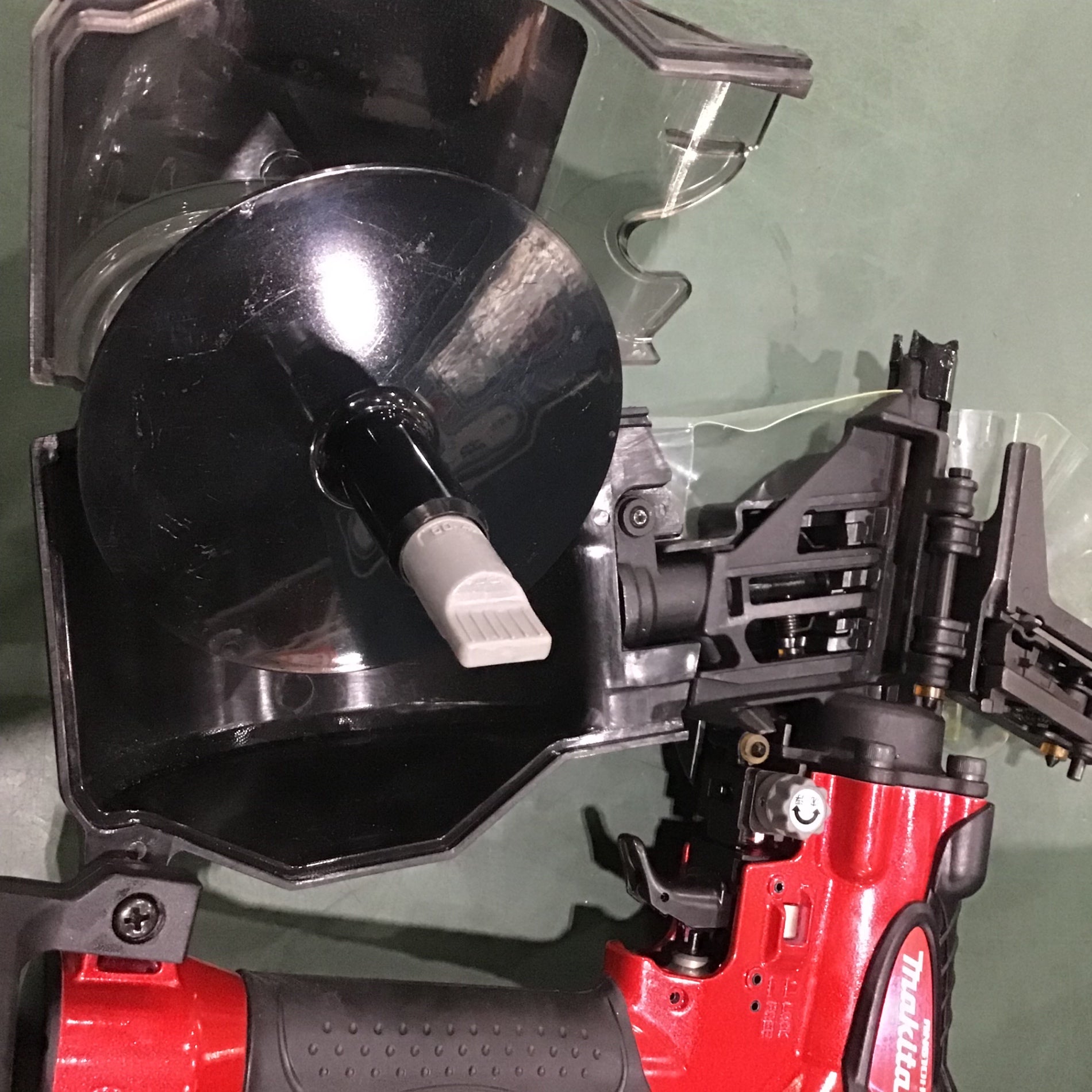〇マキタ(makita) 高圧エア釘打ち機 AN610H【川口店】 – アクト