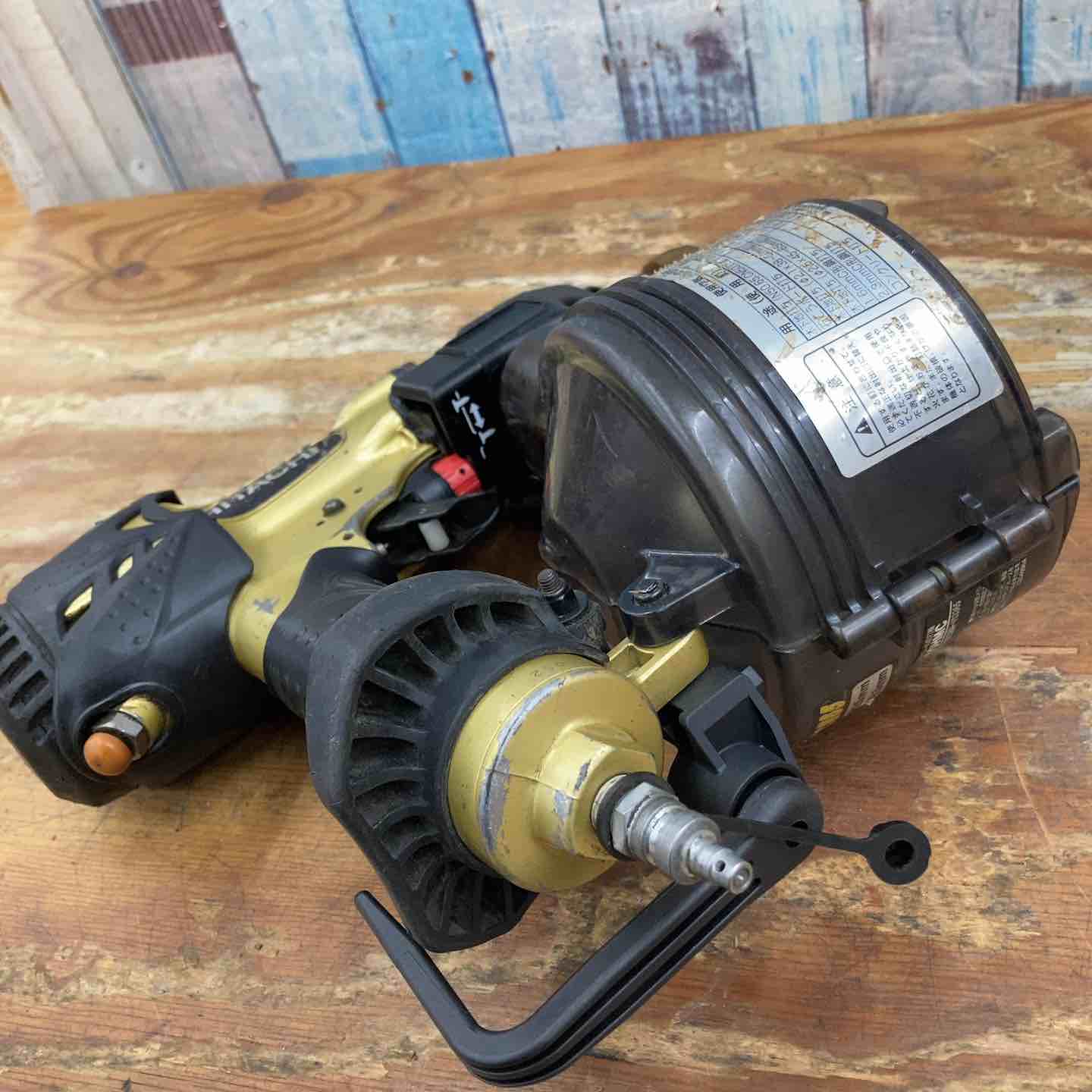 ジャンク 日立工機 高圧 65mm ロール釘打機 NV65HMC エア工具 エアツール HITACHI 札幌市 白石区 東札幌 日立 65mm高圧ロール釘打ち機 NV65HMJの中古 ジャンク 《千葉・市原