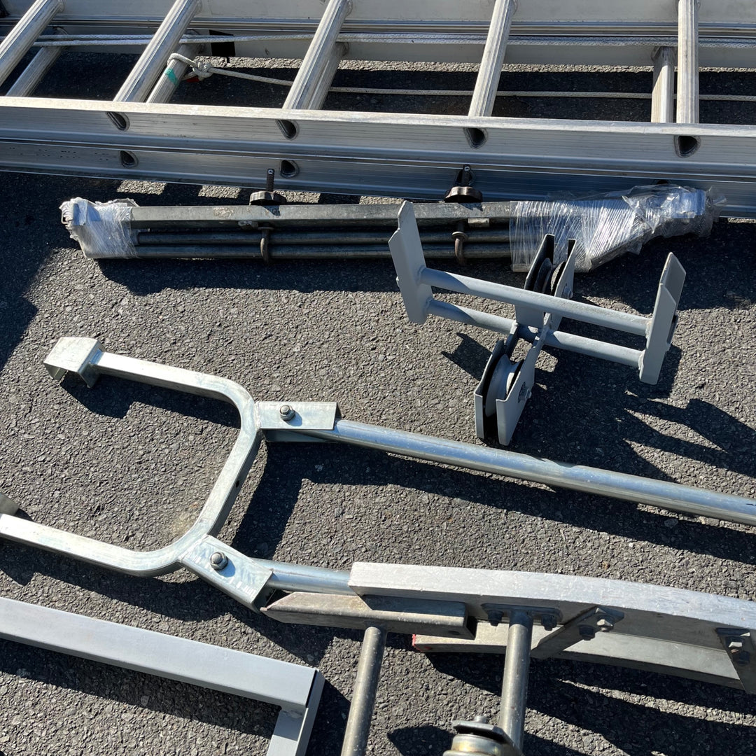 【中古品/店頭受取り限定】ユニパー(UNIPER)UP-103P パワーコメット UP-703N2 2台セット 荷揚げ機・瓦揚げ機【東大和店】