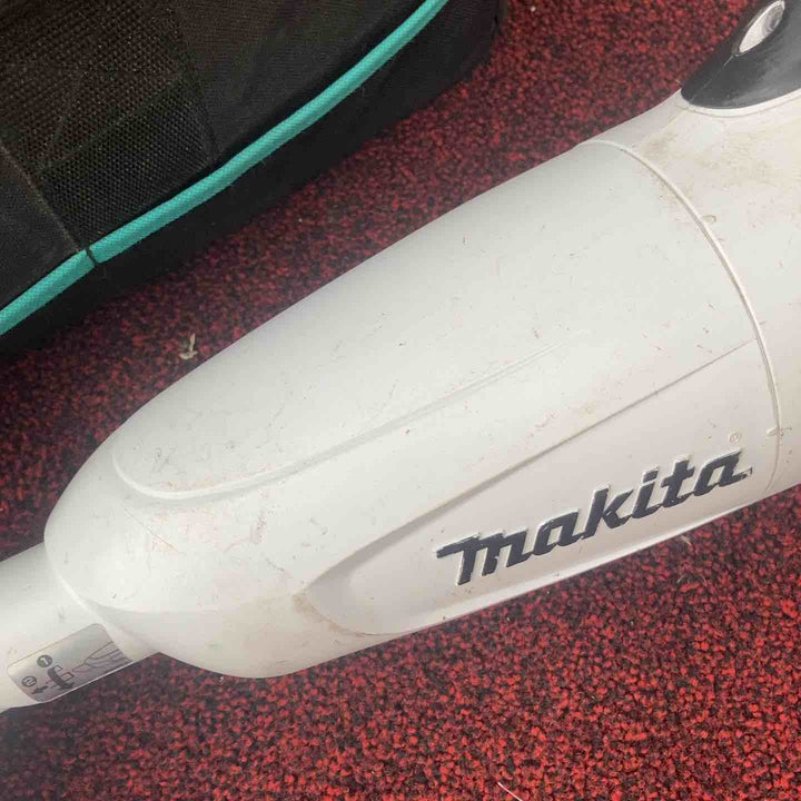 ☆マキタ(makita) コードレスクリーナー CL181FDZW【町田店】