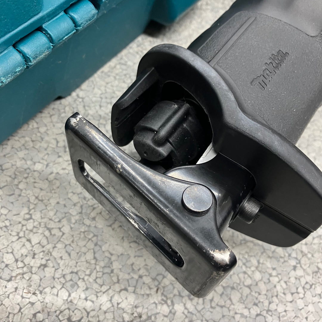 ★マキタ(makita) レシプロソー JR3051T【八潮店】
