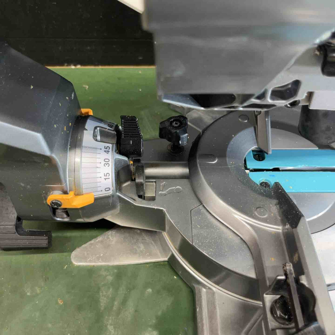 ★マキタ(makita) コードレススライドマルノコ LS001GZ　40V対応　155～165mm対応【戸田店】