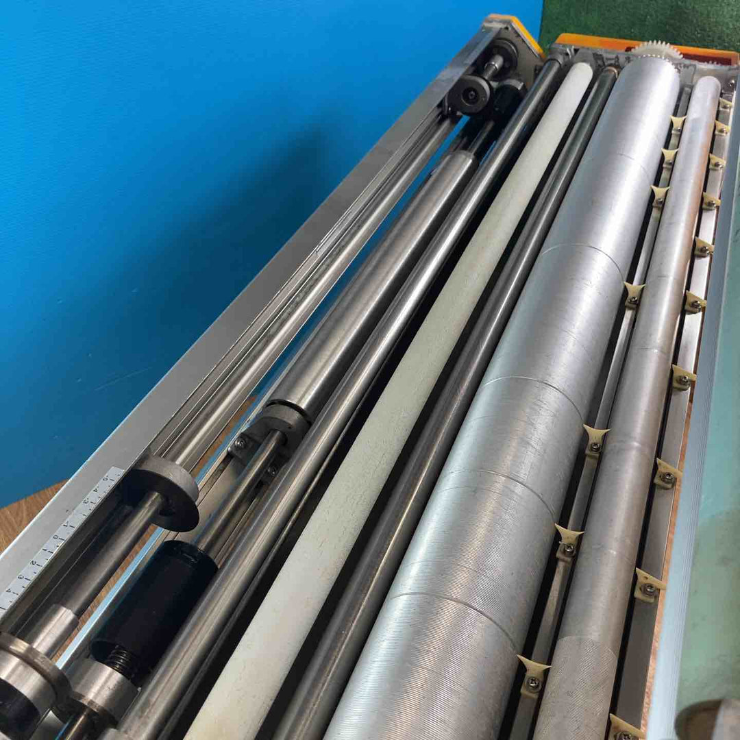 【中古品/店頭受取り限定】◇極東産機(KYOKUTO) 糊付け機 Hiβ Prime30(ハイベータ プライム30)【岩槻店】