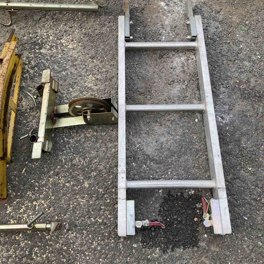 【店頭受取り限定】トーヨーコーケン　瓦揚げ機 AL-4 荷揚げ機 ベビーマイティ MD7【柏店】