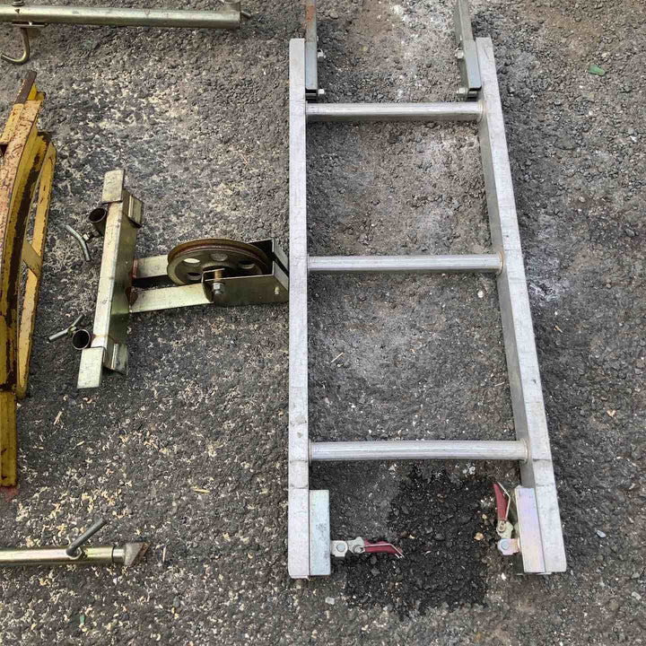 【店頭受取り限定】トーヨーコーケン　瓦揚げ機 AL-4 荷揚げ機 ベビーマイティ MD7【柏店】