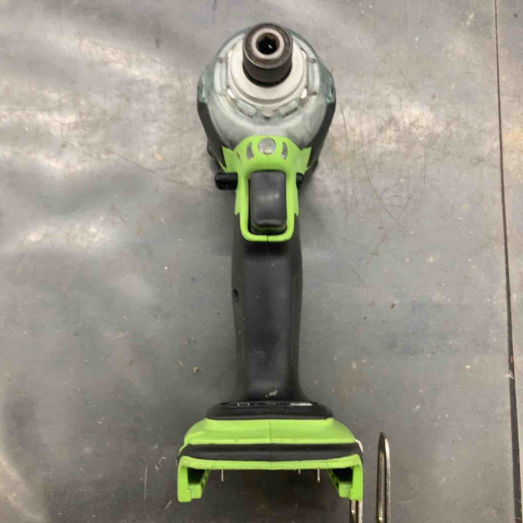 【中古品】マキタ(makita) コードレスインパクトドライバー TD137DRFXL【所沢店】