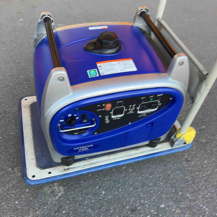 【中古品・店頭受取り限定】 ハイコーキ/HIKOKI インバータ式エンジン発電機・E20U 【桶川店】