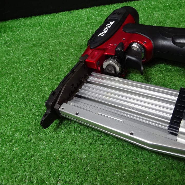 ★マキタ(makita) 高圧ピンネイラ AF501HP【藤沢店】