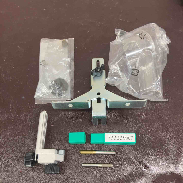 【中古品】マキタ(makita) コードレストリマ RT40DZ バッテリー 充電器付属【東大和店】