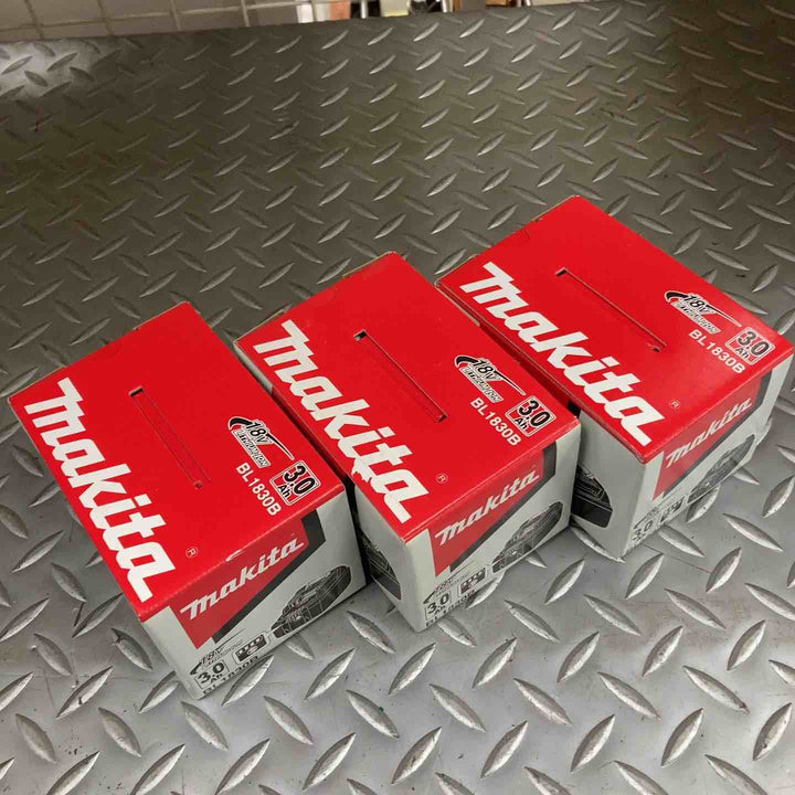 マキタ(makita) リチウムイオンバッテリー 18V/3.0Ah BL1830B　3個セット【川崎店】