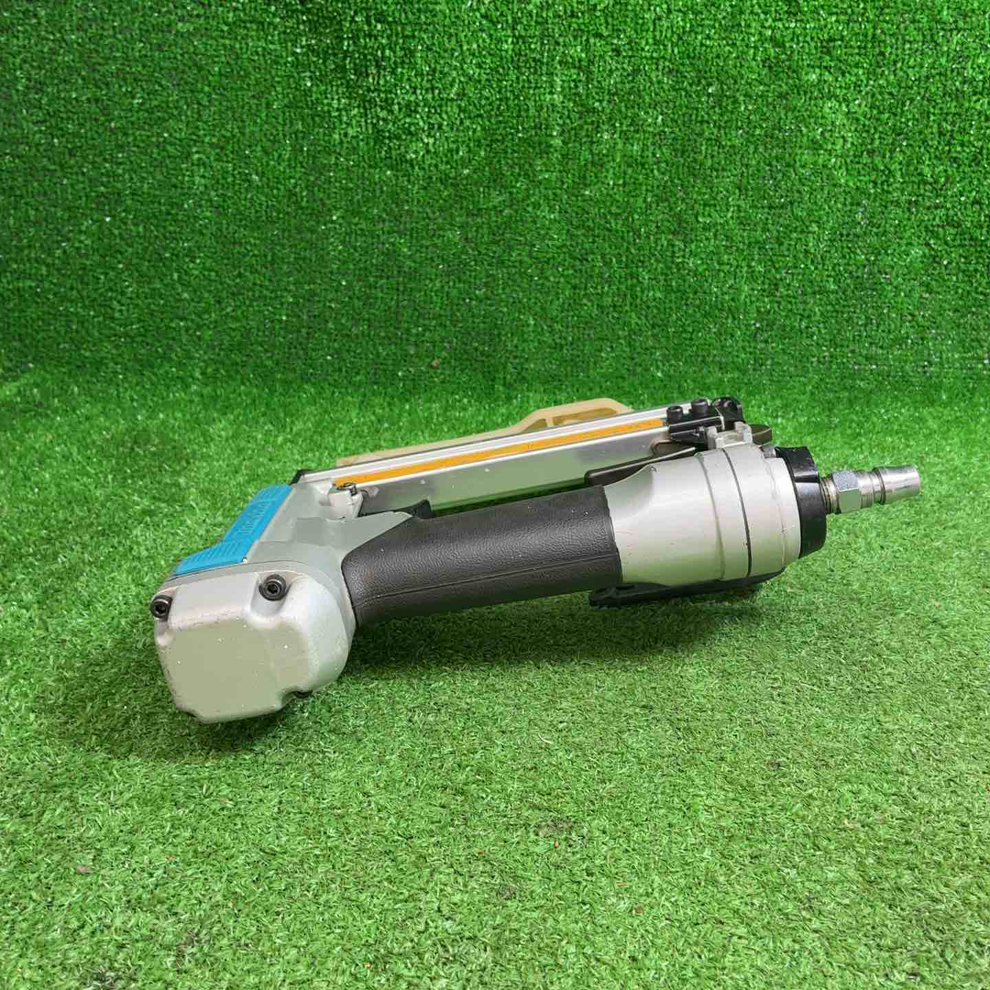 マキタ(makita) 常圧エアタッカ AT425A【藤沢店】 – アクトツール