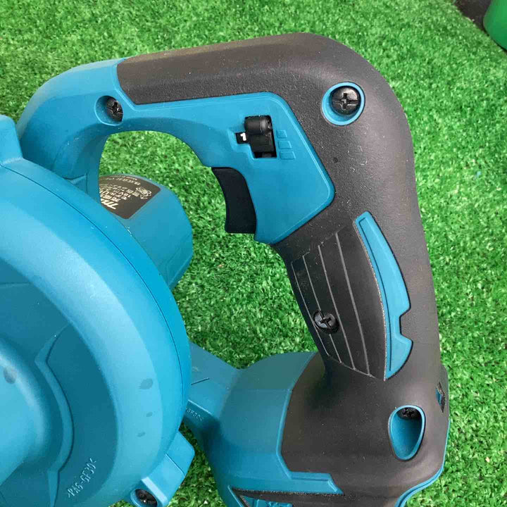 ★マキタ(makita) コードレスブロワ UB185DZ【越谷店】