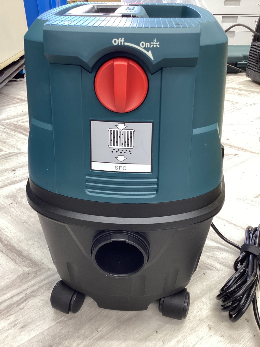 ボッシュ マルチクリーナー GAS10【越谷店】