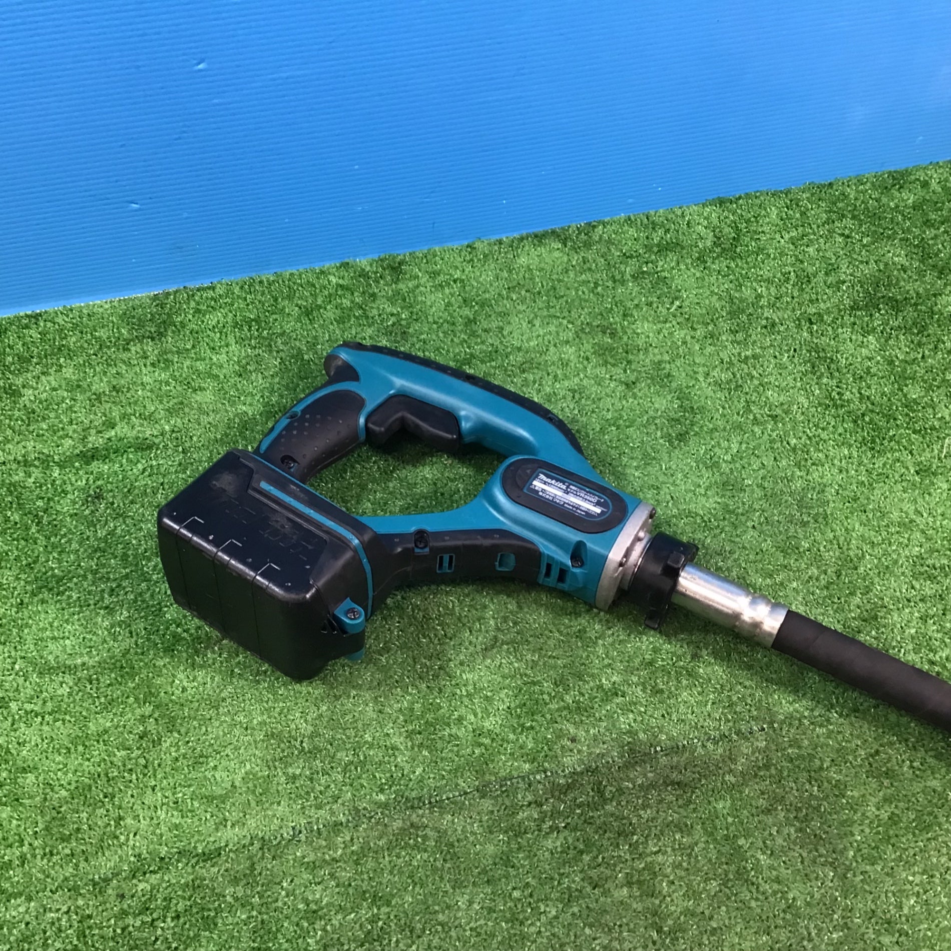 店頭受取り限定】☆マキタ(makita) コードレスコンクリート