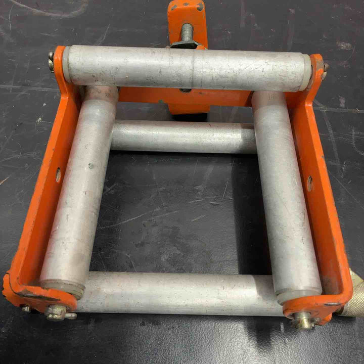 【中古品】 育良精機 (IKURA) 4面コロ ISH-110 四面コロ 【藤沢店】