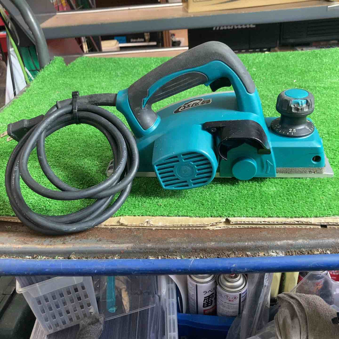☆マキタ(makita) 電気カンナ KP0800A【草加店】