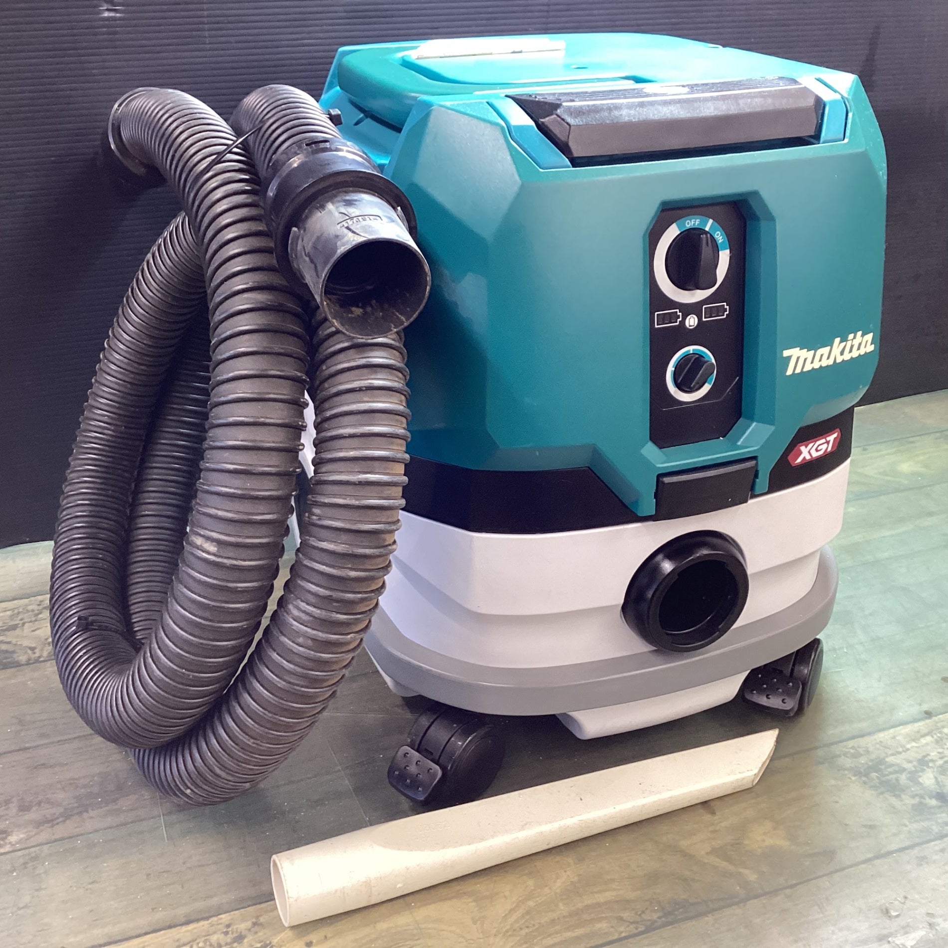 Makita XGT 掃除機 本体 VC001G マキタ(makita) コードレス集じん機