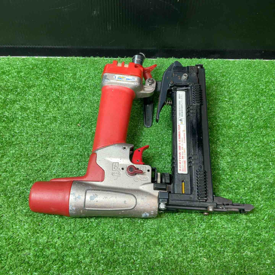 ◇マックス(MAX) 高圧フロアタッカ HA-38F1/438MAフロア 4MA【岩槻店】