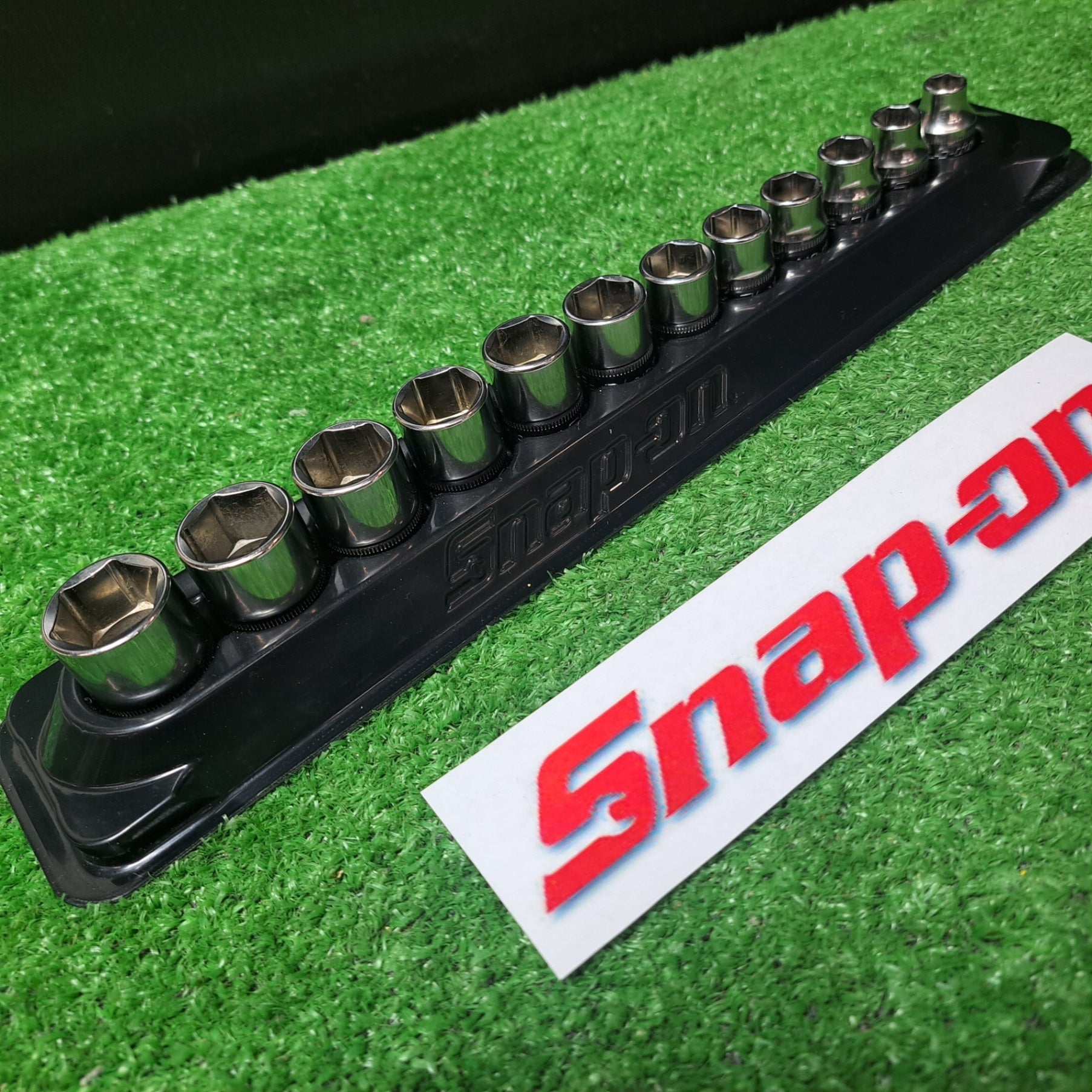 ★スナップオン(Snap-on) 3/8"シャローソケットセット 212FSMY 8mm-19mm 12pcs  6ポイント【岩槻店】 美品】☆スナップオン(Snap-on) 3/8
