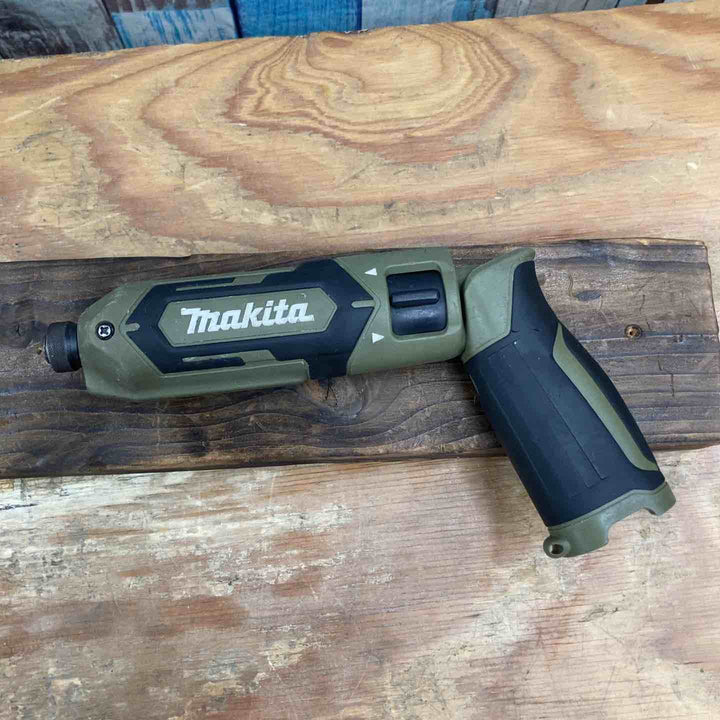 ★マキタ(makita) コードレスペンインパクトドライバー TD022DSHXO【柏店】