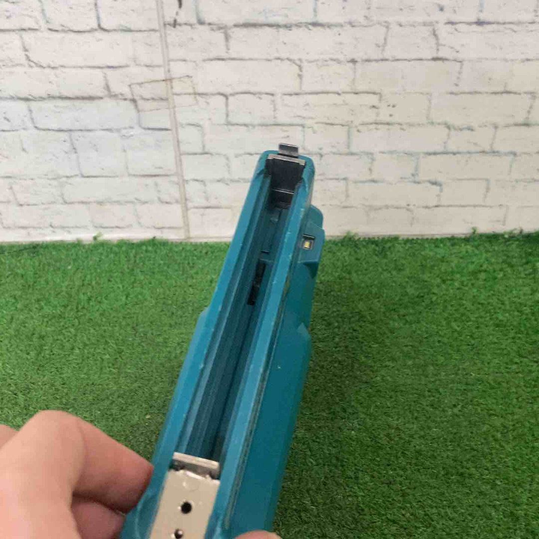 ◇マキタ(makita) RT線専用コードレスタッカ ST112DZ【町田店】
