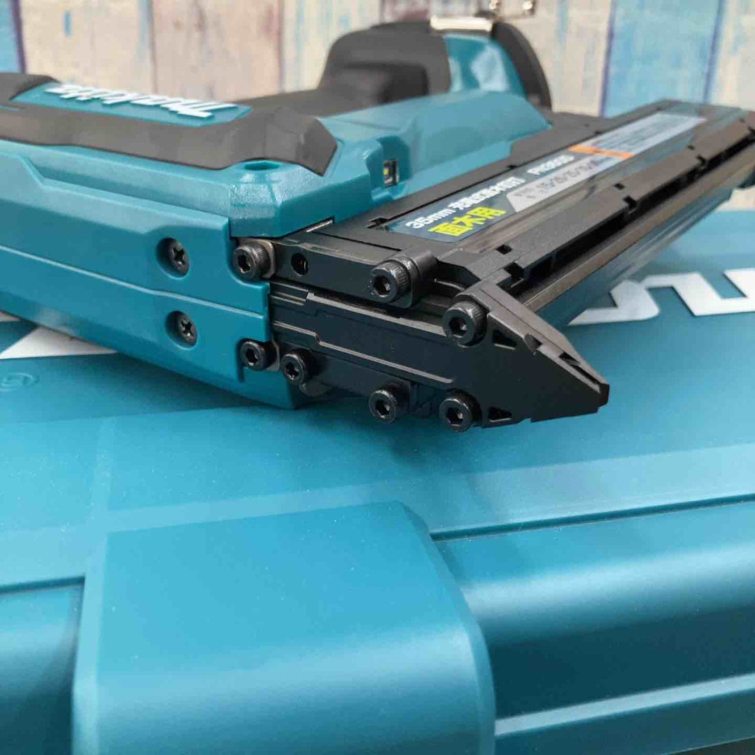 ★マキタ(makita) コードレスフィニッシュネイラ FN350DZK【柏店】