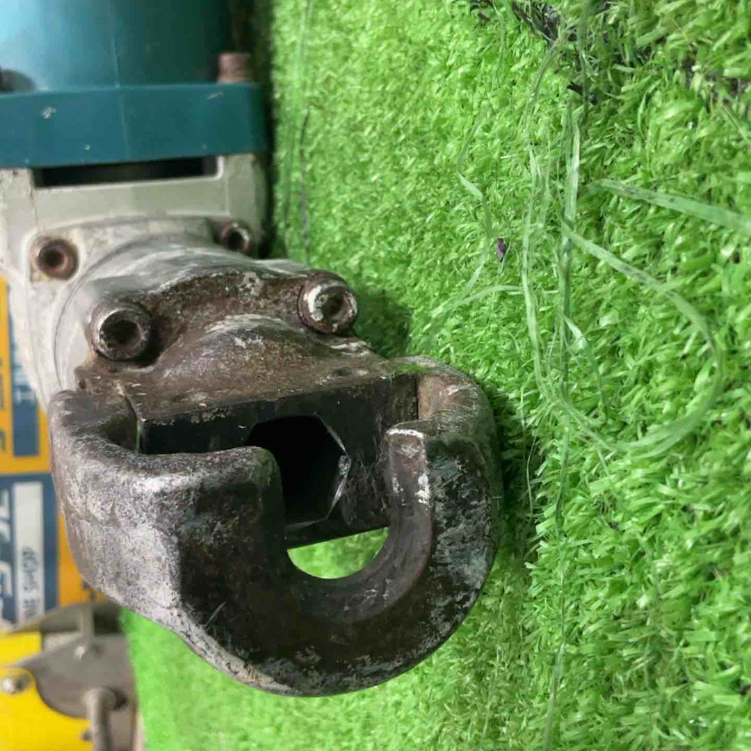 ★マキタ(makita) 電動ハンマ HM0830【草加店】