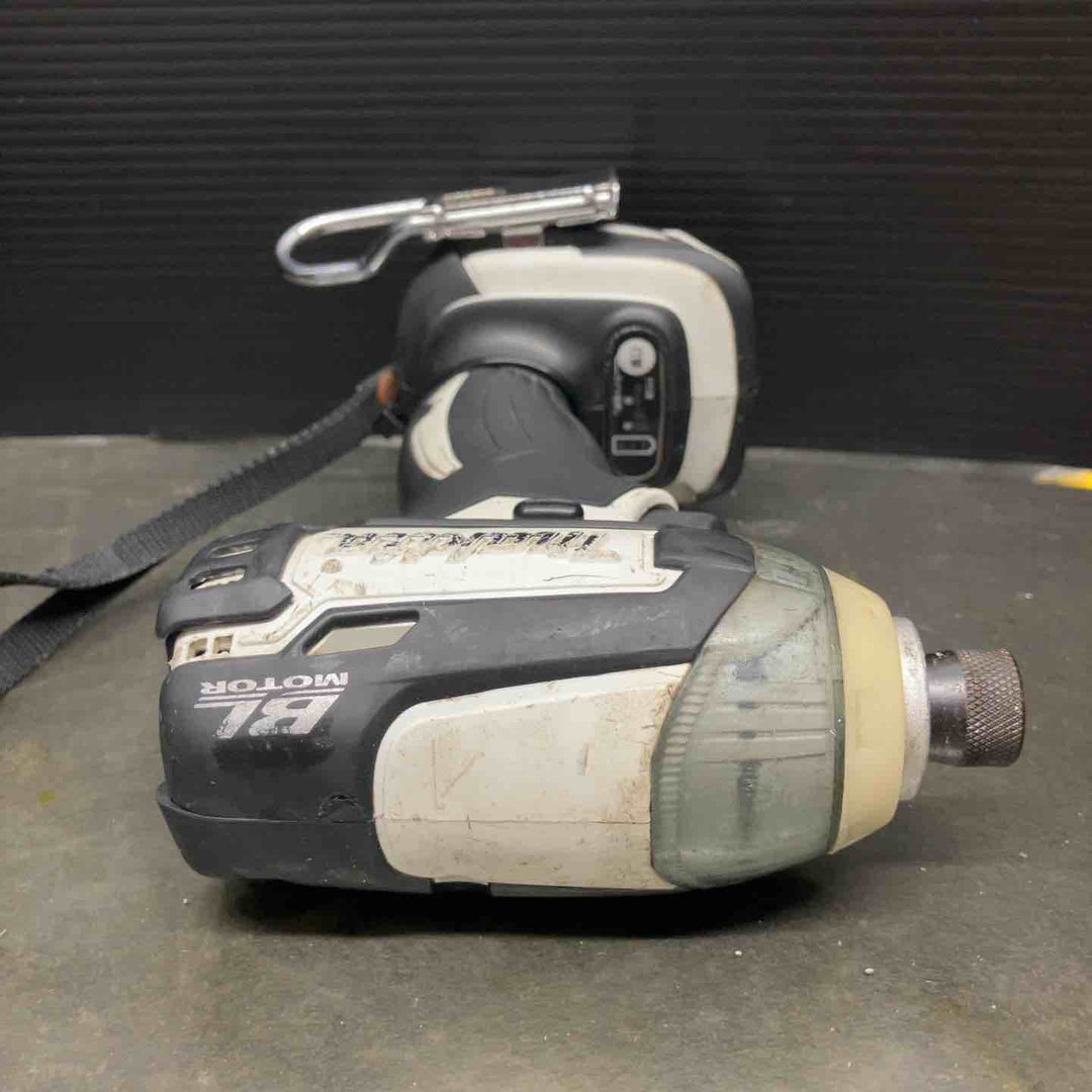 ★マキタ(makita) コードレスインパクトドライバー TD136DRFXW【戸田店】