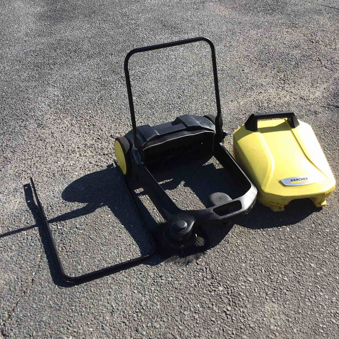 【現状品 / 店頭受取り限定】 ケルヒャー/KARCHER 手押式スイーパー S4 1766-320 【鴻巣店】