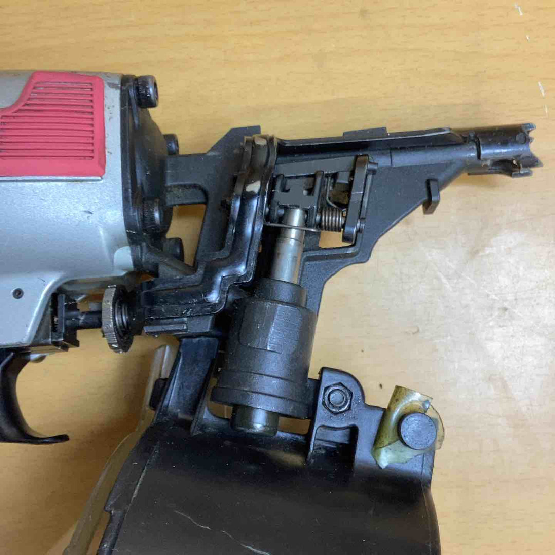 ★マキタ(makita) 常圧エア釘打ち機 AN611【越谷店】