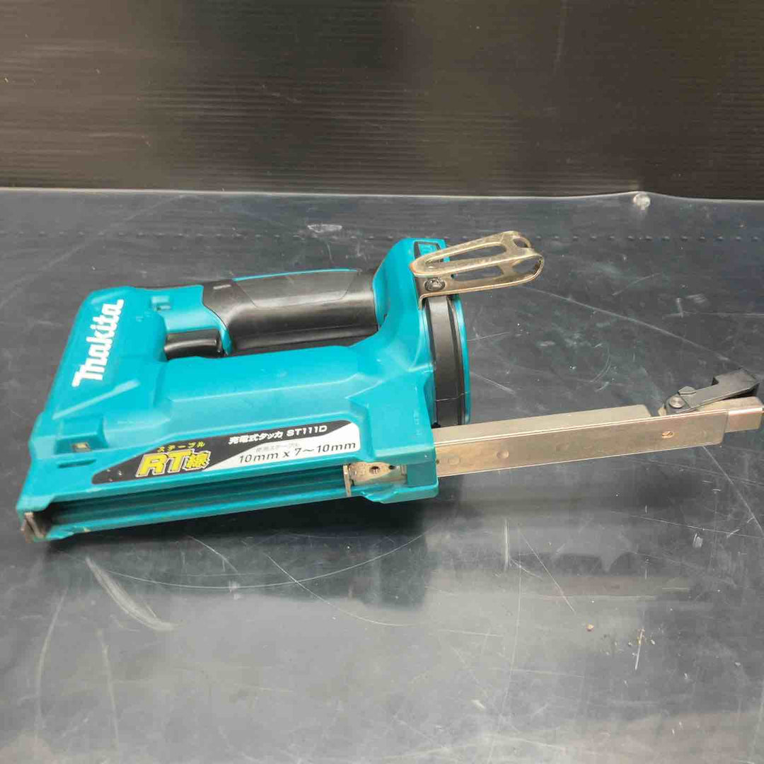 ☆マキタ(makita) 14.4V充電式タッカ ST111DZ【川越店】